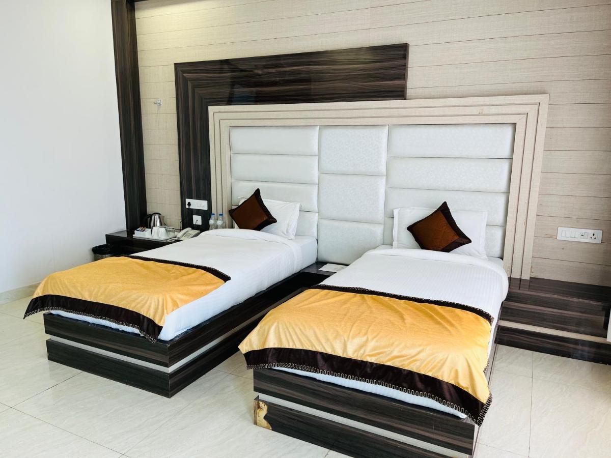 The Grand Lajja - All Staff Vaccinated Hotel Bahadrabad Exterior foto